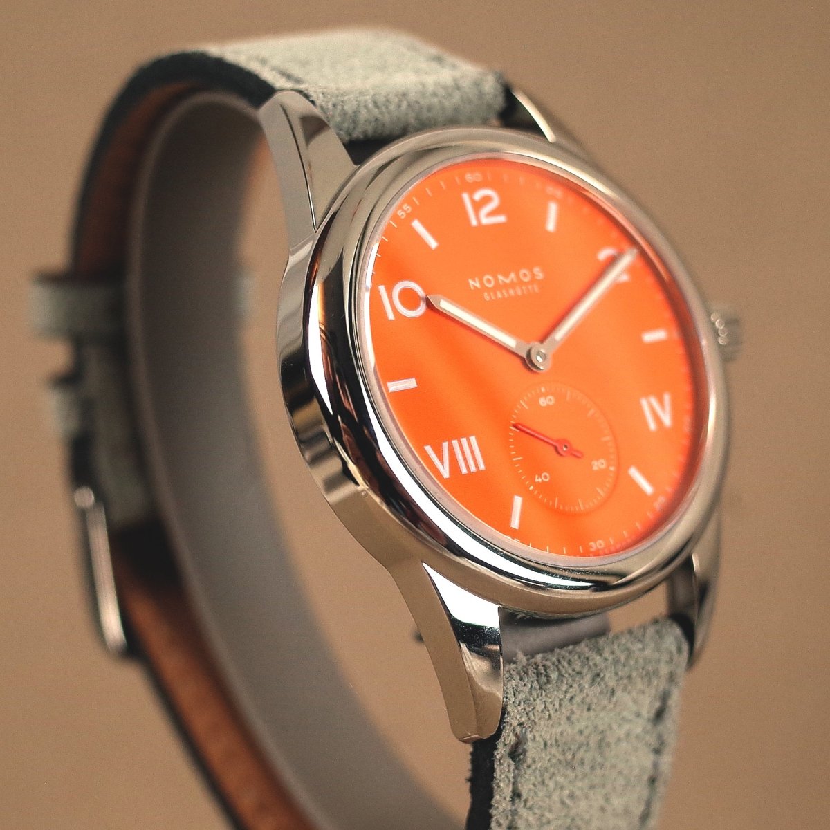 Nomos Club Campus future orange 710 - V. Gasser 1873