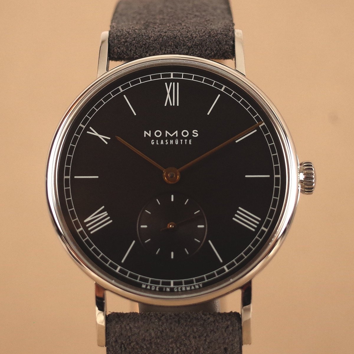 Nomos Ludwig 33 noir 227 - V. Gasser 1873