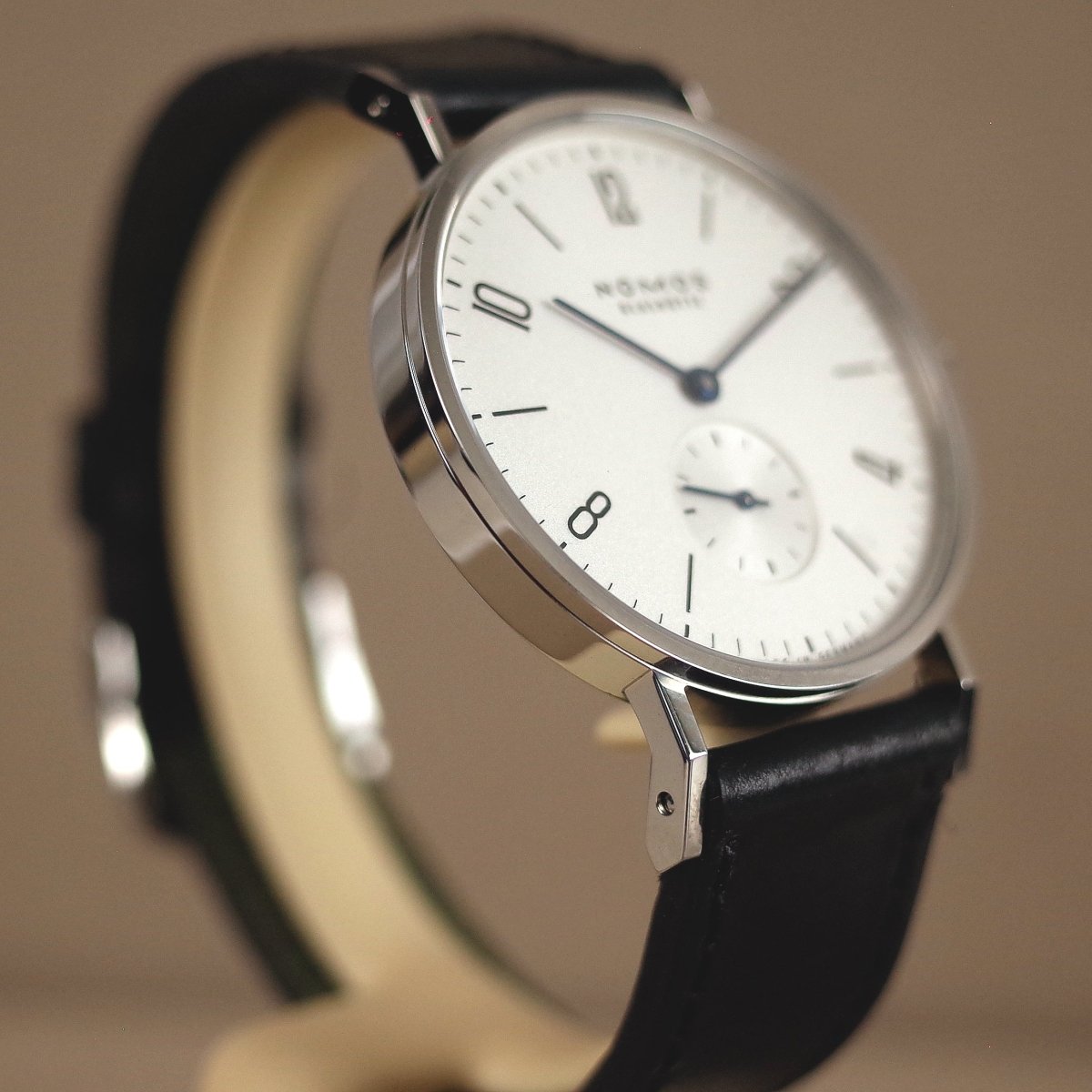 Nomos Tangente 101 - V. Gasser 1873