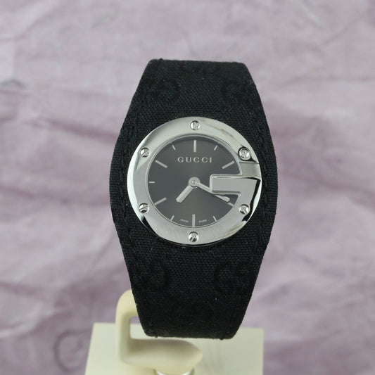 Gucci 104 Quartz YA104504 - V. Gasser 1873