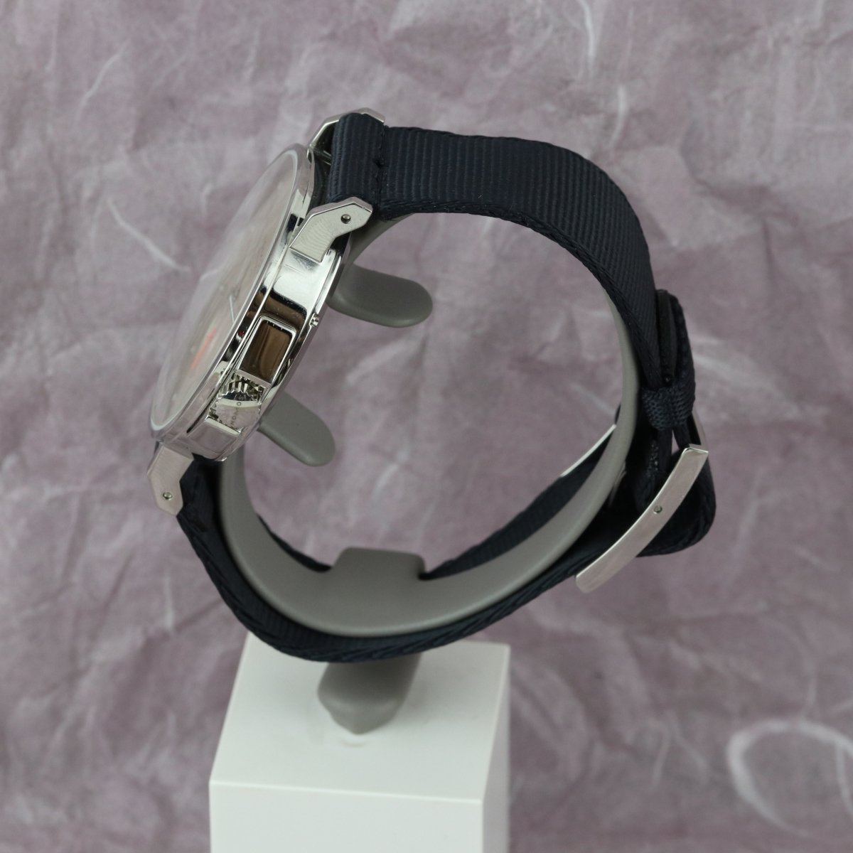 Nomos 550 outlet